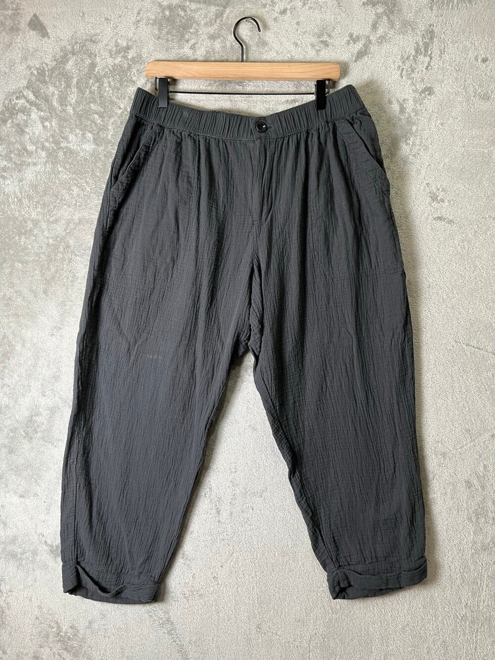 Pact Charcoal Crinkle Cotton Tapered Crop Pants Relaxed Lagenlook Minimalist XL
